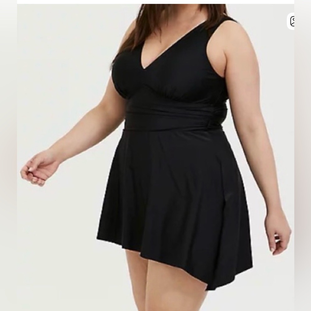 Torrid Black V-Neck One-Piece Swimdress 3x